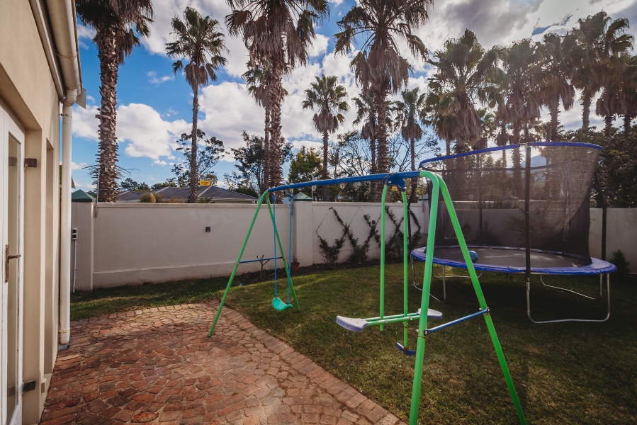 3 Bedroom Property for Sale in King George Park Western Cape